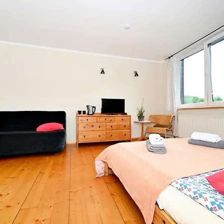 홈스테이 Wild House 슈차이르크