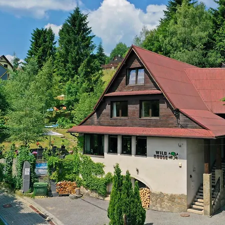 Alloggio in famiglia Wild House